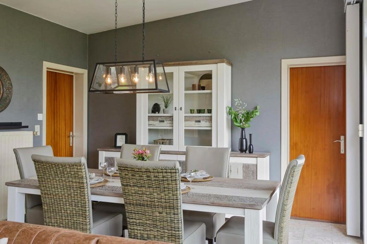 Huswell - Bungalow With Garden At 5 Minutes From The Beach Villa De Haan Exterior foto