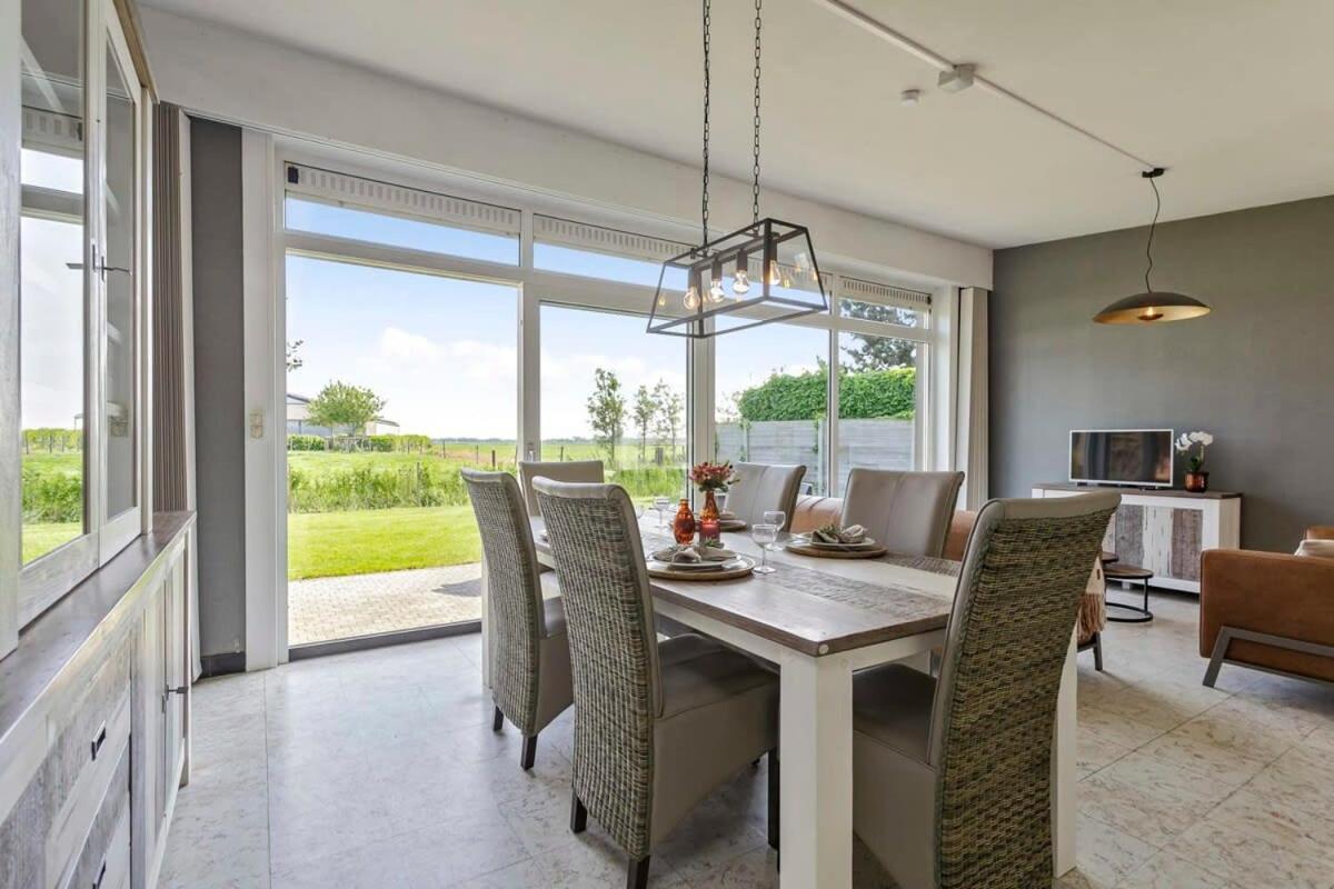 Huswell - Bungalow With Garden At 5 Minutes From The Beach Villa De Haan Exterior foto